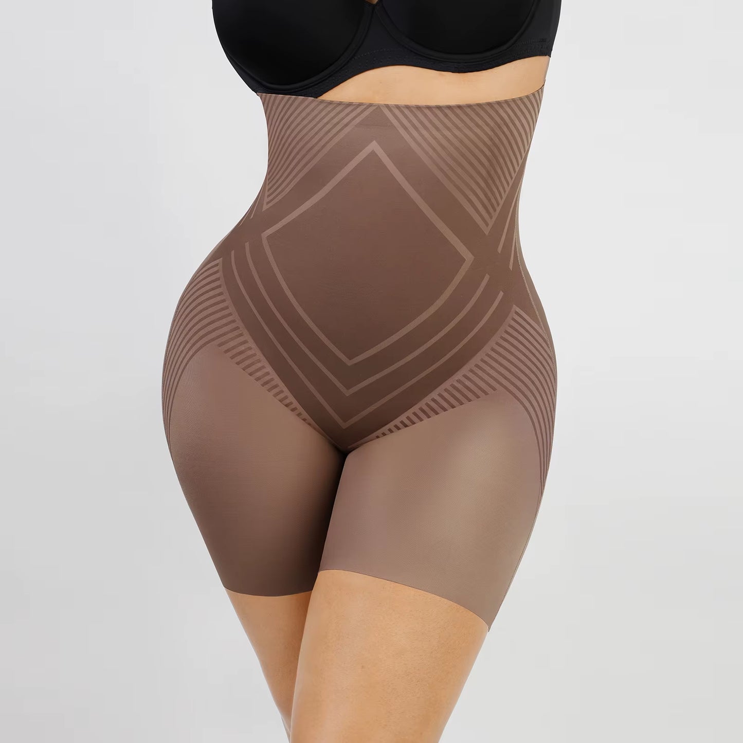 Curvara SmoothLift™ High-Waisted Mid Thigh Short