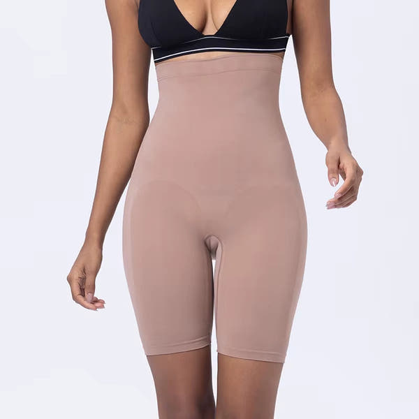 Curvara SmoothLift™ High-Waisted Mid Thigh Short